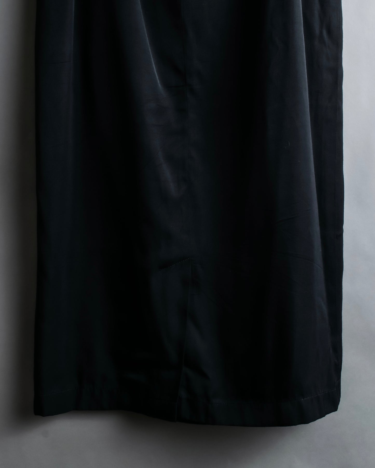 "Comme des Garcons" Rayon mid-length skirt