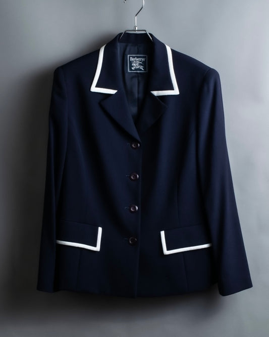 “Burberrys” open collar piping designed jacket