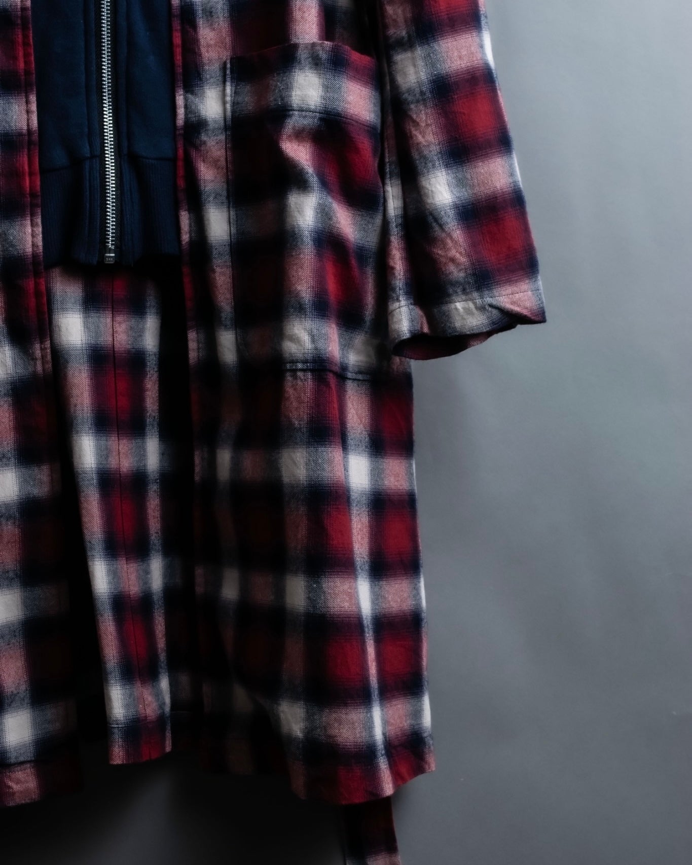 “John UNDERCOVER” gown designed check long hoodie