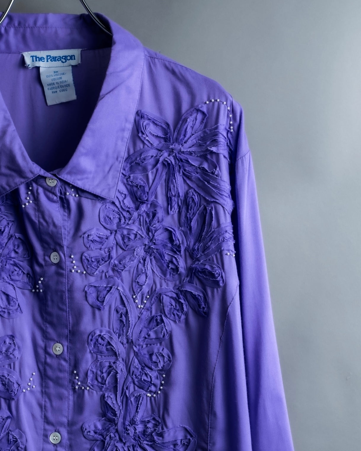 “Vintage” flower embroidery jewel designed viscose shirts