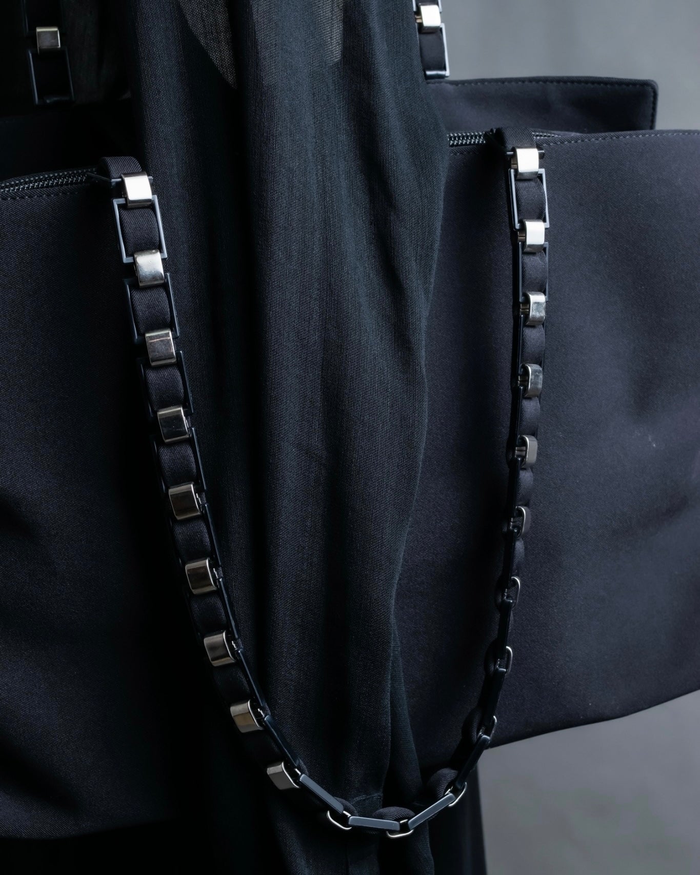 "Salvatore Ferragamo" iron chain shoulder bag