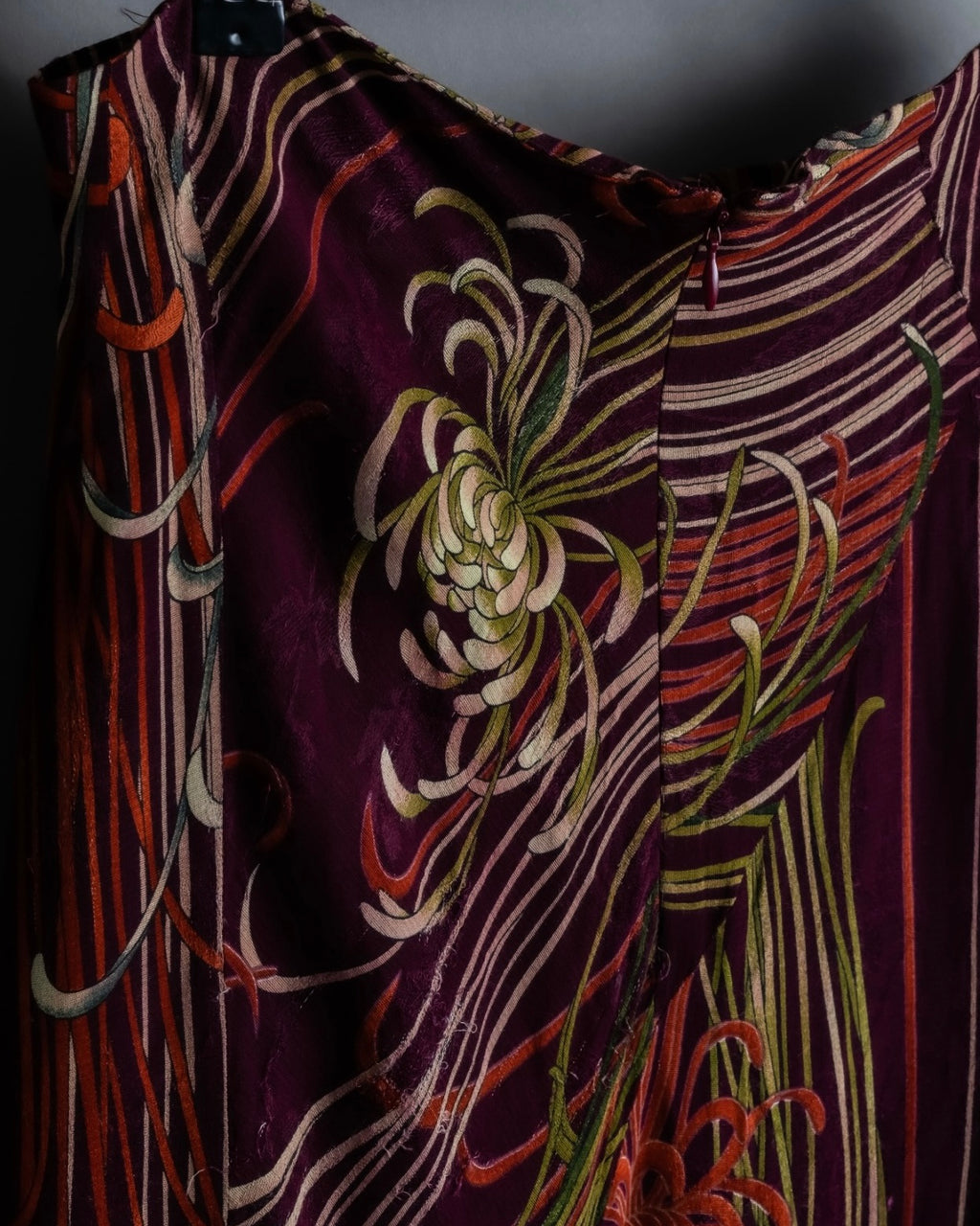 "KENZO" Art pattern skirt spider lily