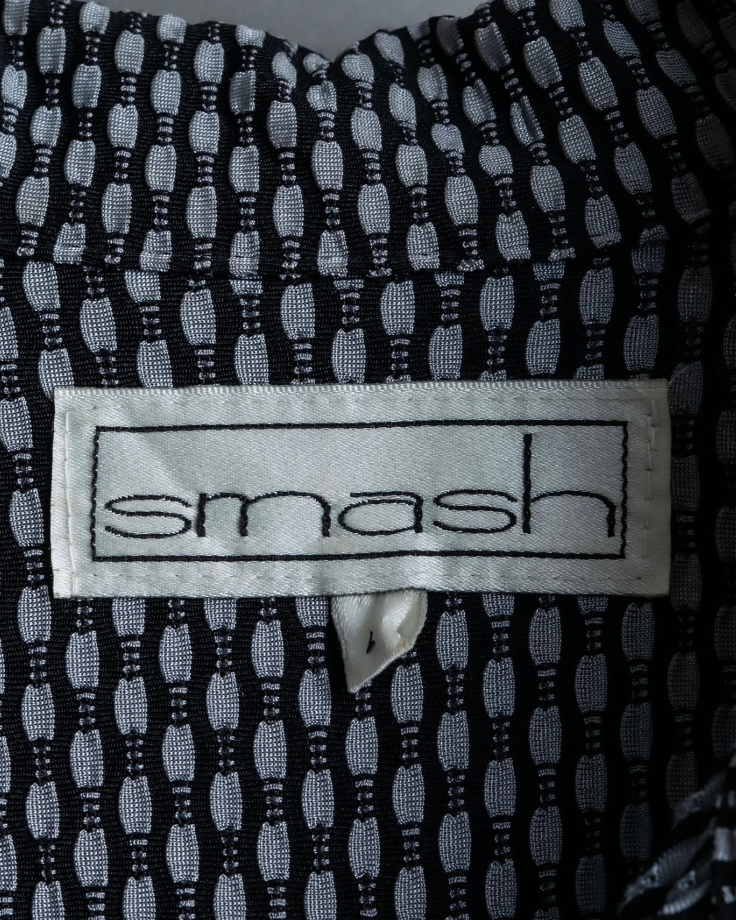 Vintage three-dimensional processed monotone polyester shirt