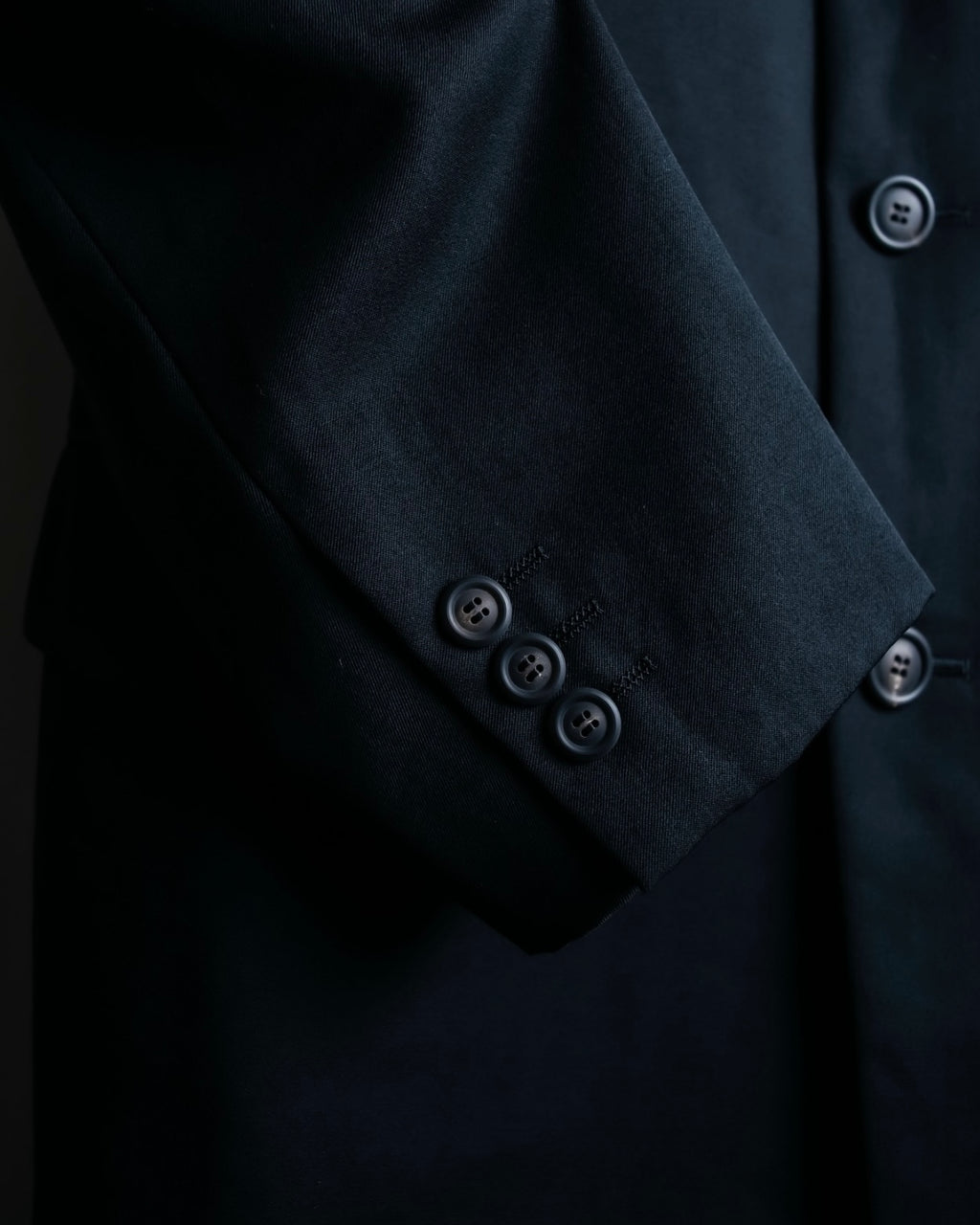 "ISSEY MIYAKE MEN" Stand collar design spring setup