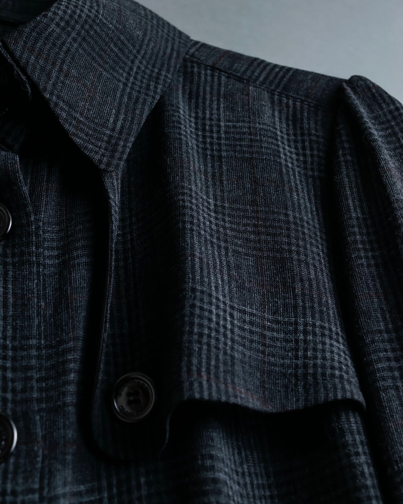 “Burberry Black Label” Trench coat designed long check shirts