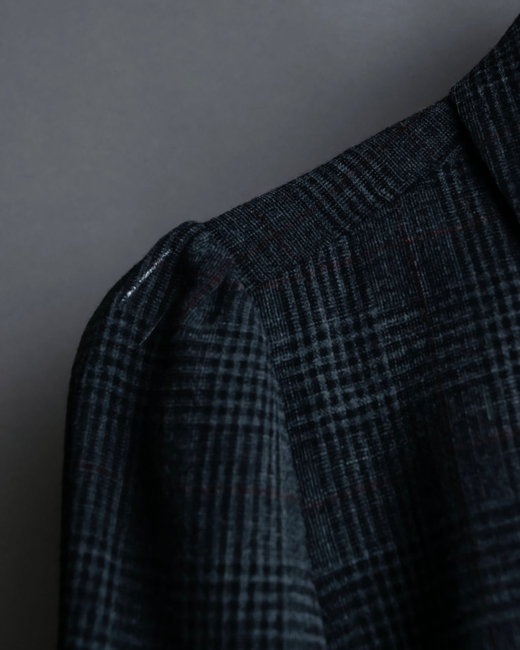 “Burberry Black Label” Trench coat designed long check shirts