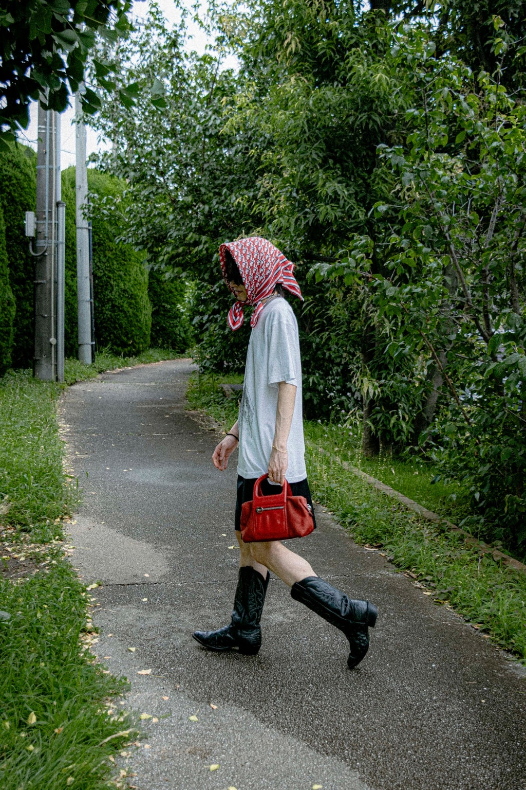 "A Girl T-shirt" (by Takuro Kawaguchi)