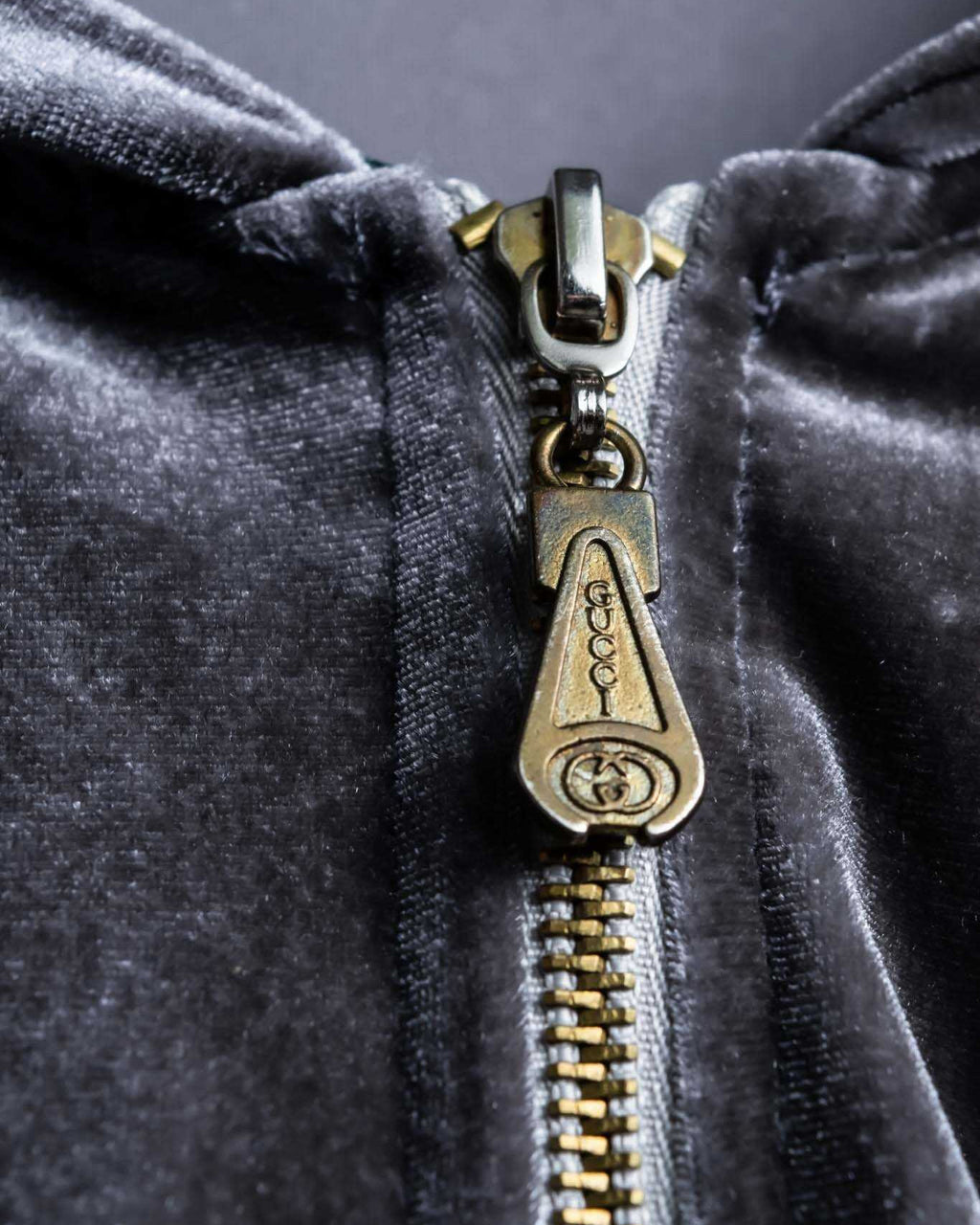 GUCCI Gray Velor Setup