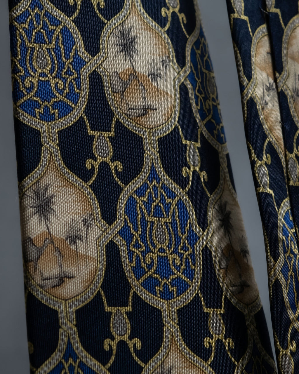 Christian Dior Oasis Silk Tie