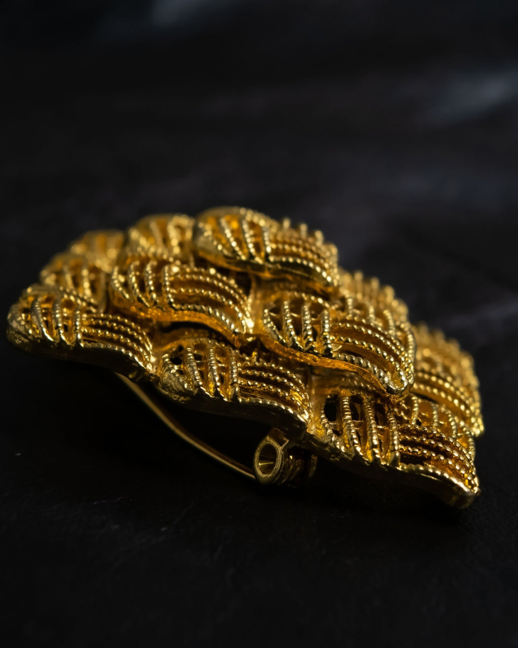 Vintage Diamond Overlapping Brooch