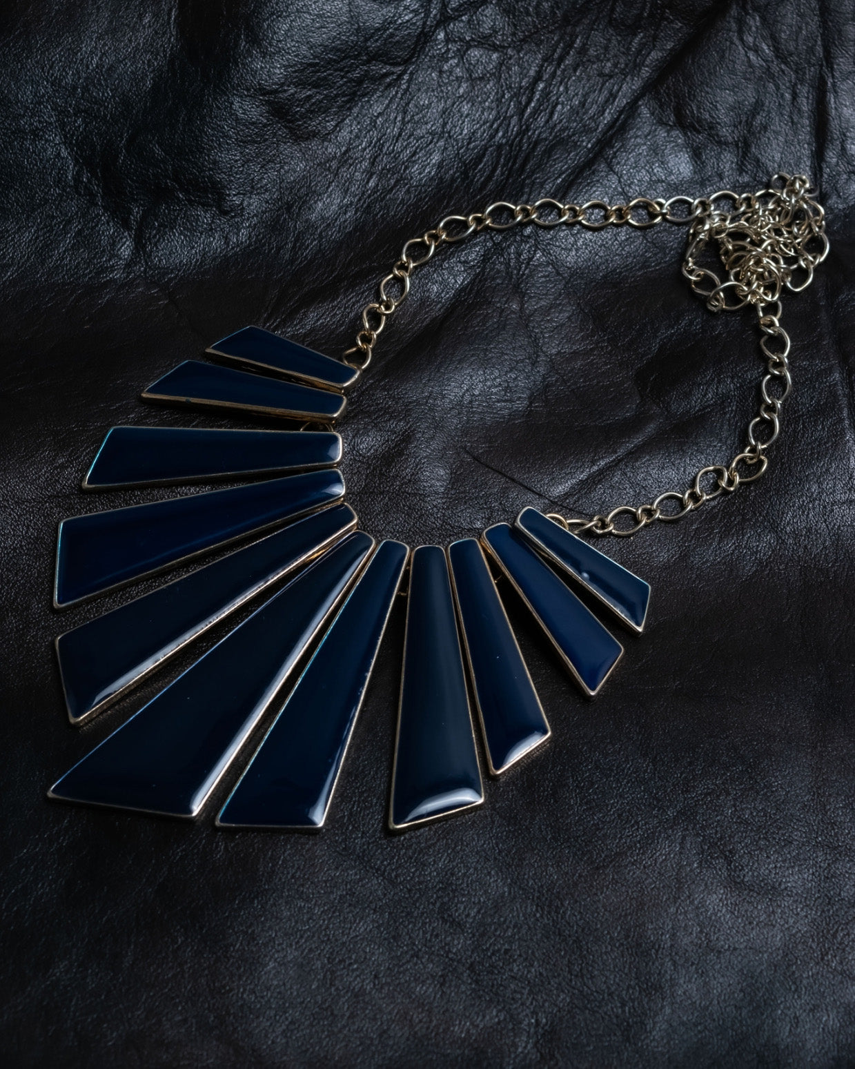 Blue Chain Design Necklace