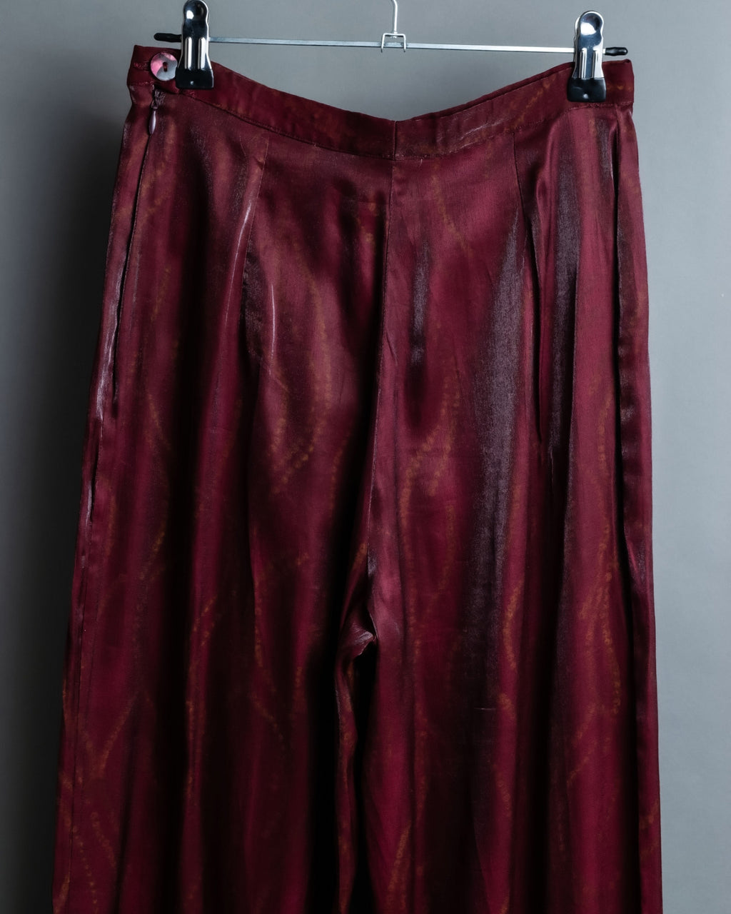 Shimmering crimson pants
