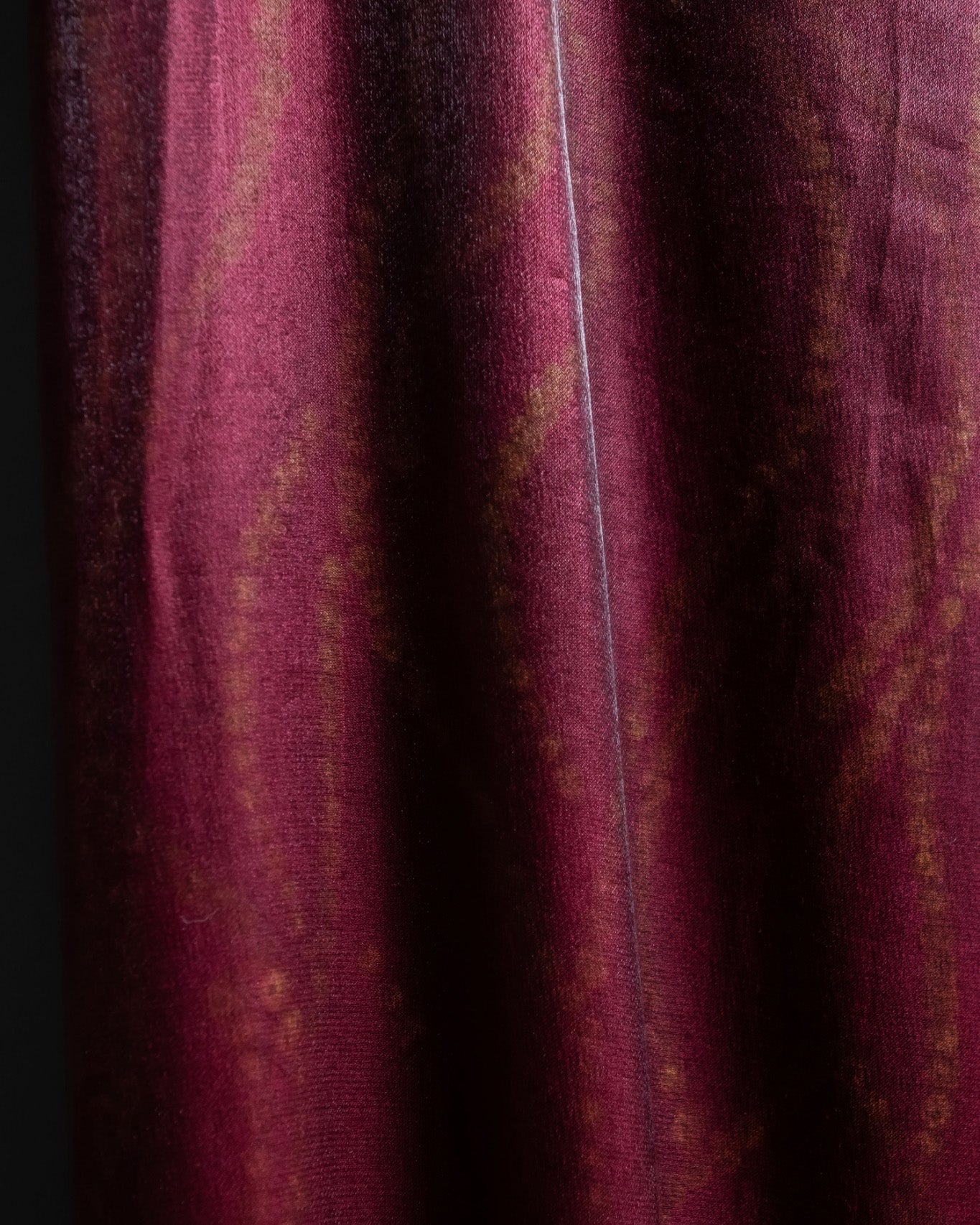 Shimmering crimson pants