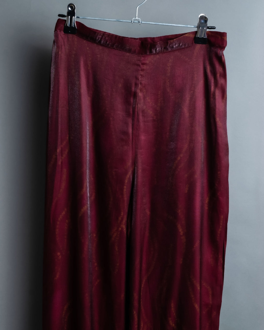 Shimmering crimson pants
