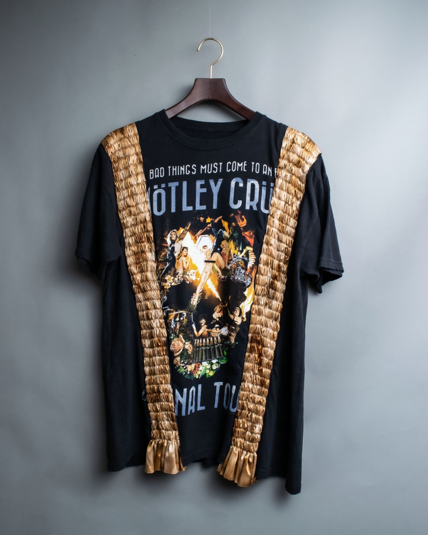 Ruched custom T-shirt