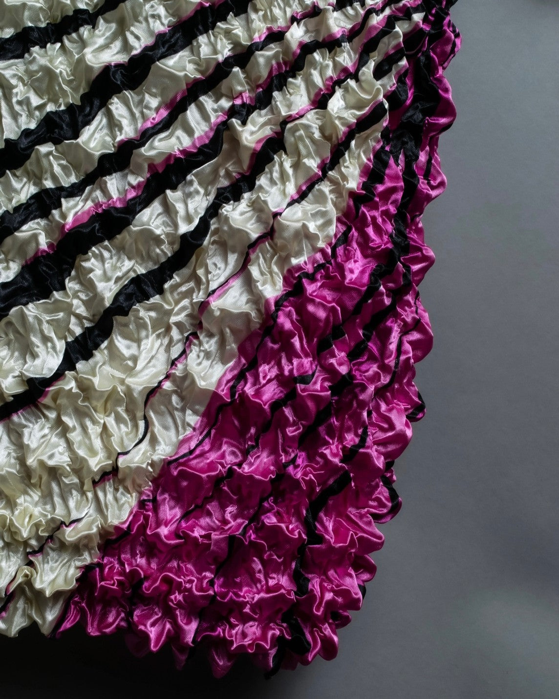 Three Color Undulating Popcorn Shirt