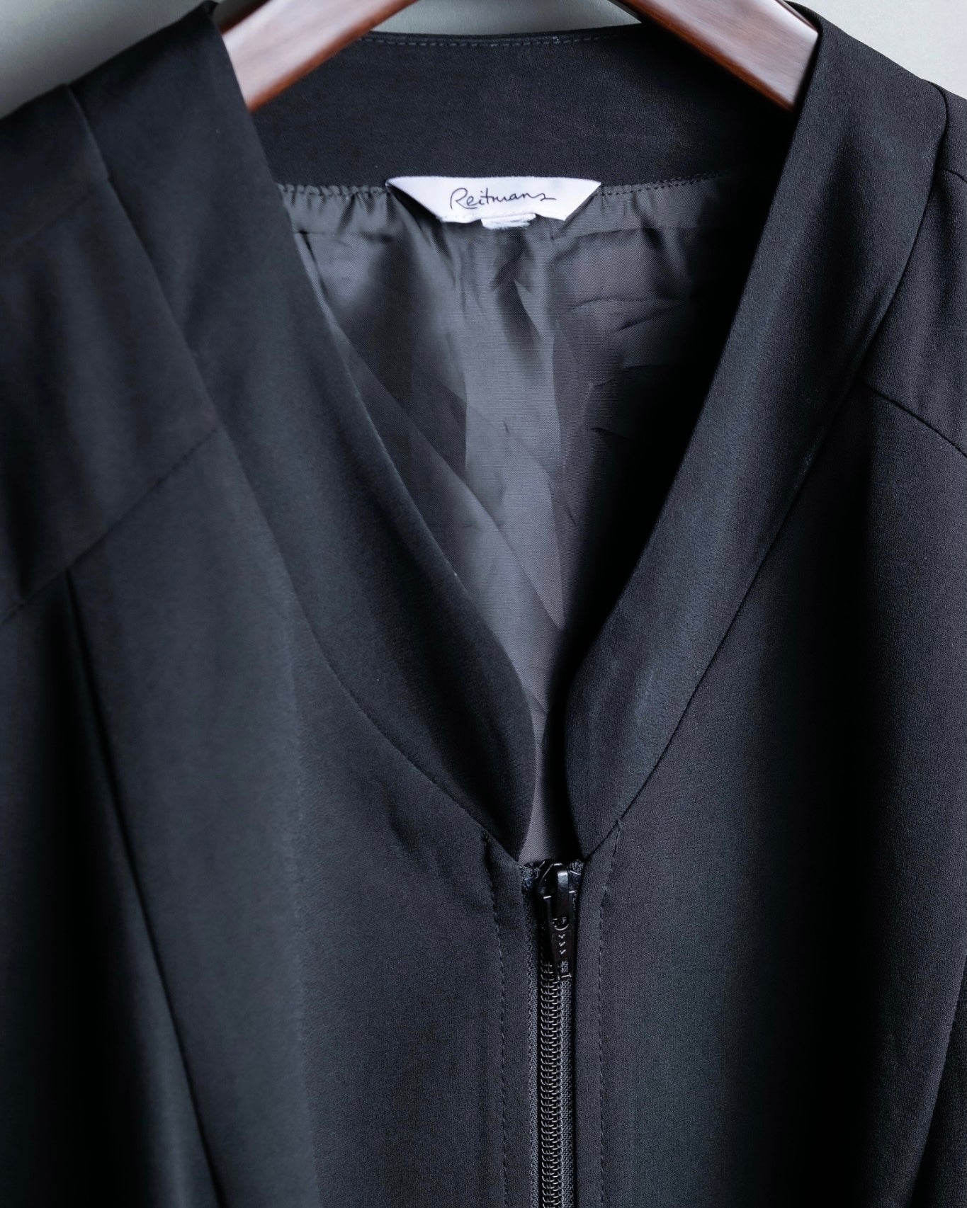 Arm Sheer Zip Up Jacket