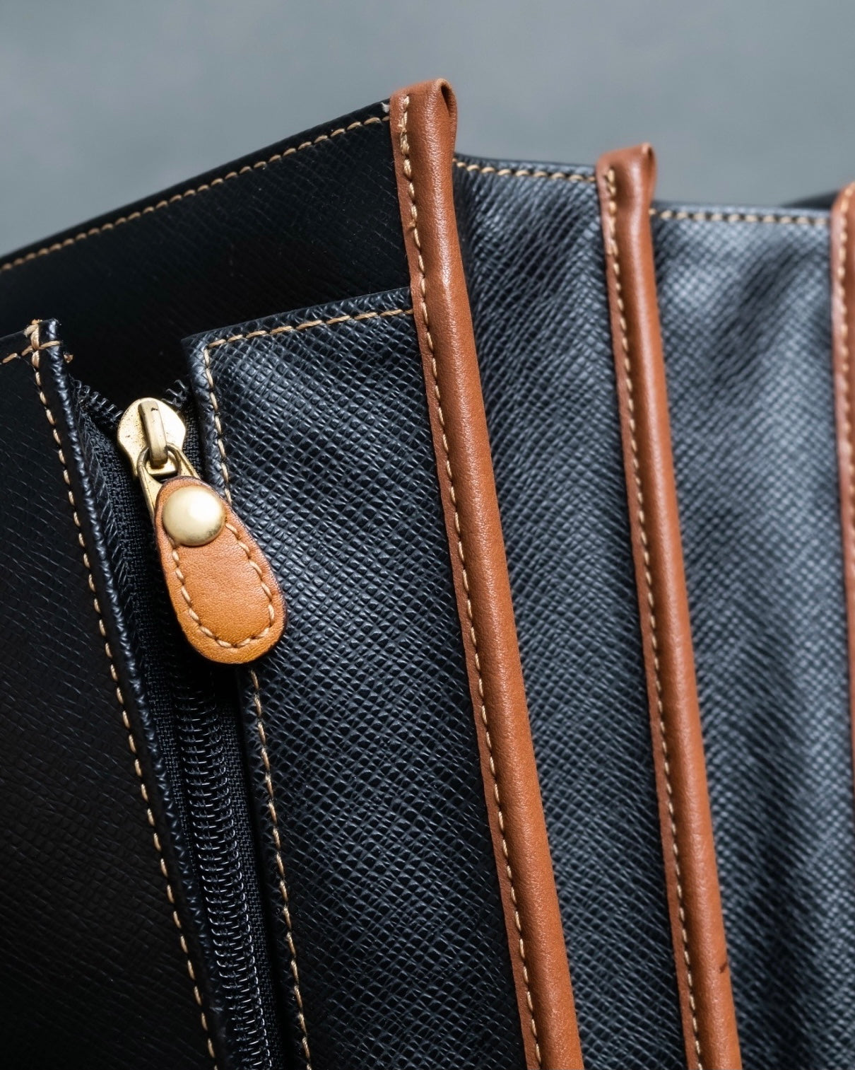 "VALENTINO COUPEAU" Italian Leather Bag