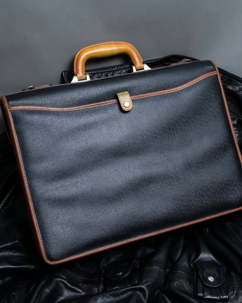 "VALENTINO COUPEAU" Italian Leather Bag