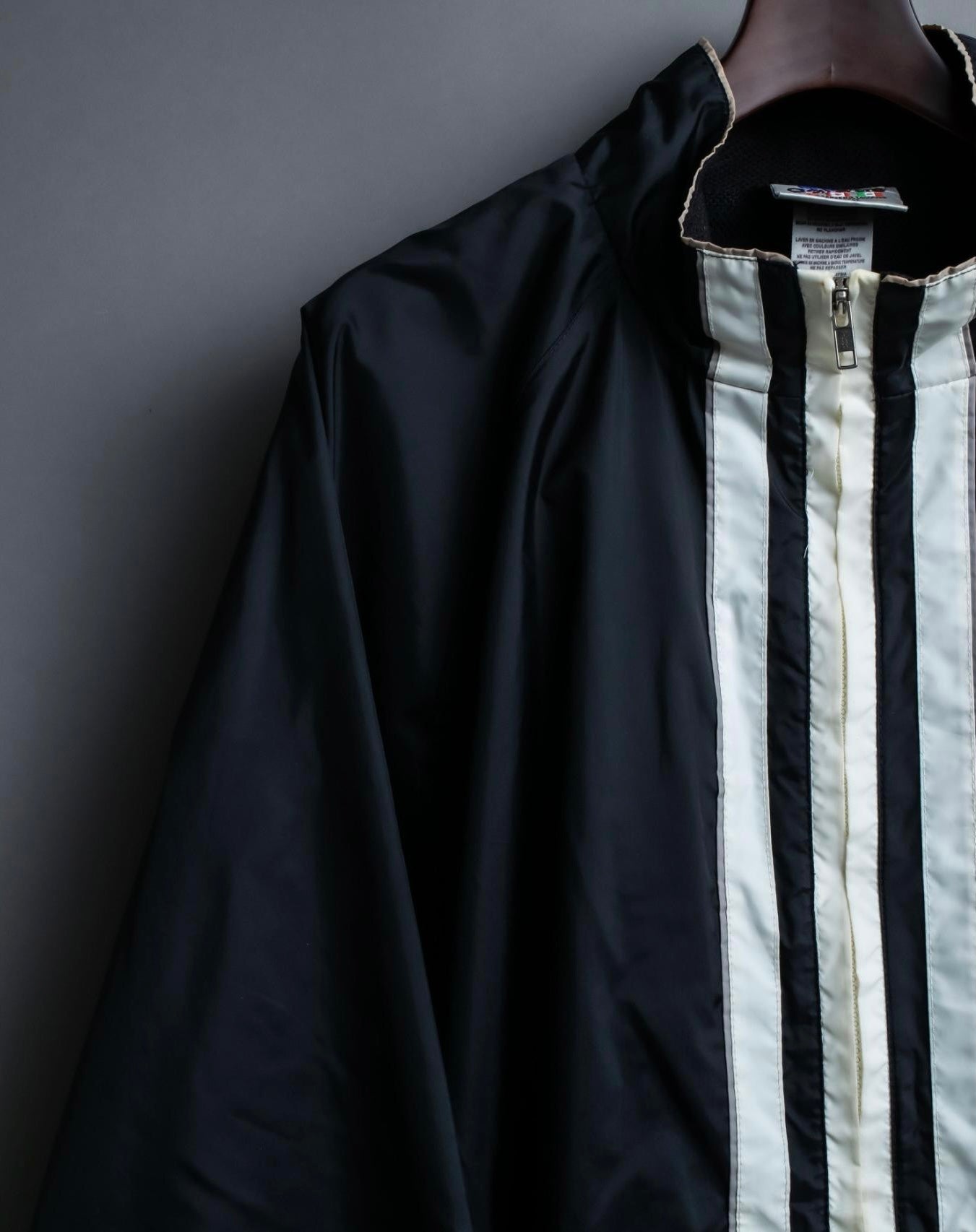 "adidas" Large Swing 3 Line mNylon Jacket