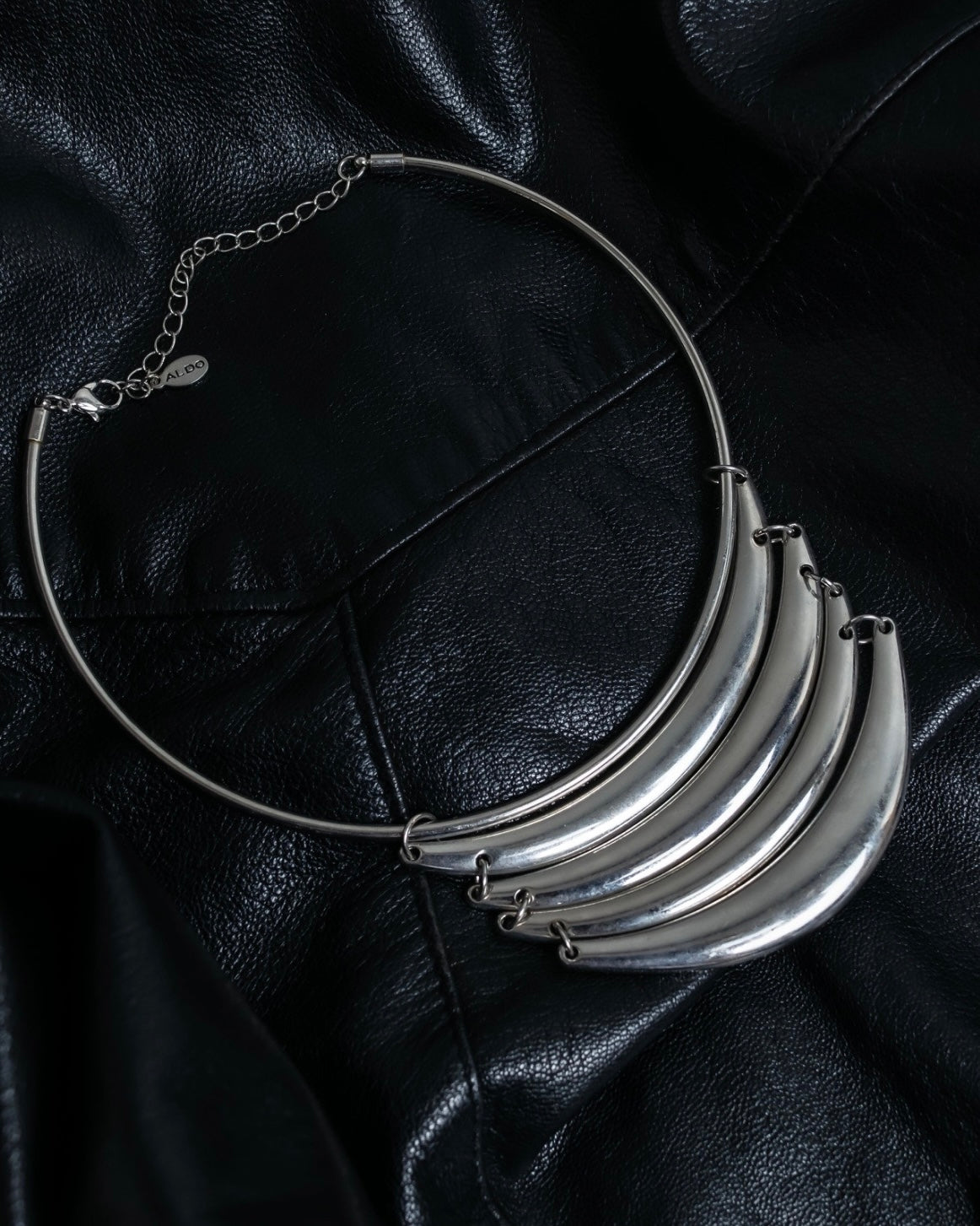 3 months design necklace