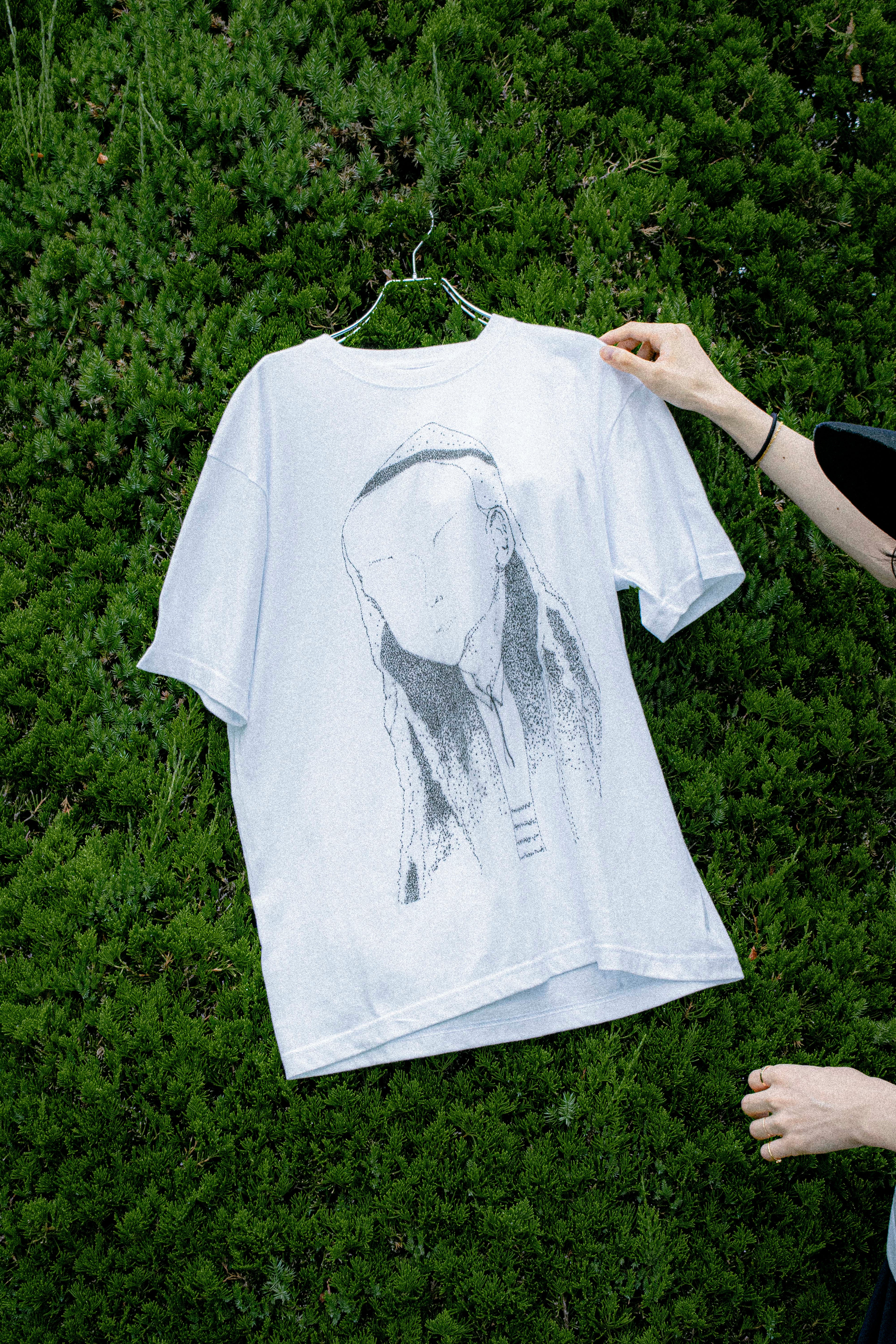 "A Girl T-shirt" (by Takuro Kawaguchi)