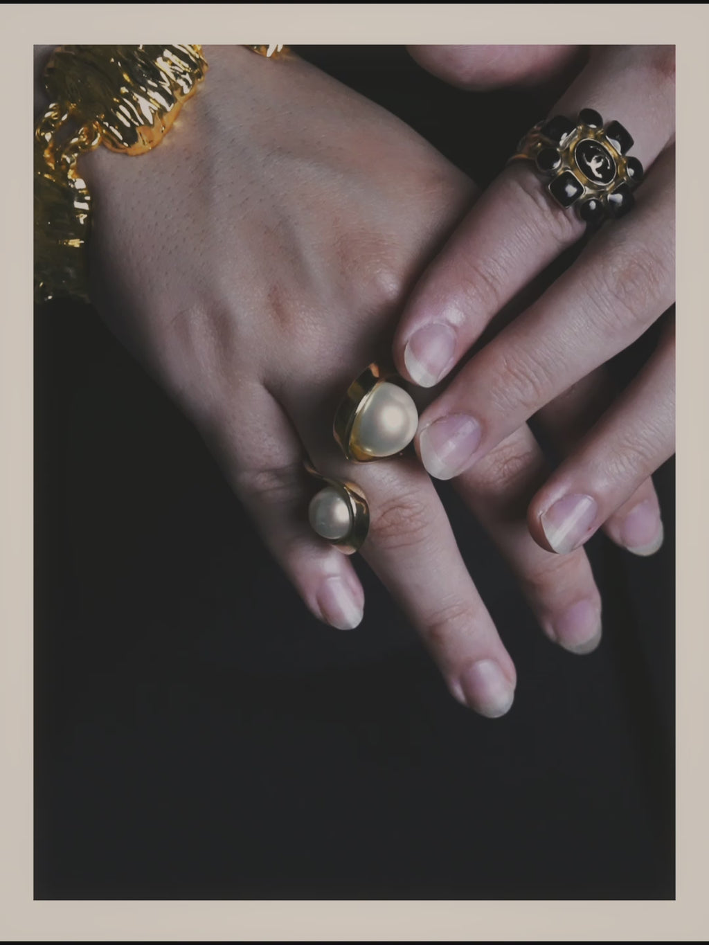 -SPECIAL- "Christian Dior” 2015-16 UltraDior sculpted double pearl ring