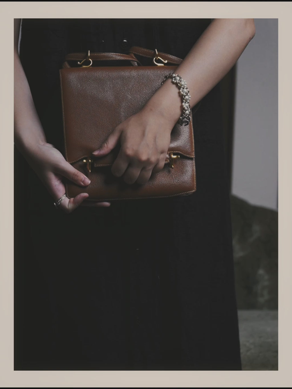 -SPECIAL- "Hermès" 80's Structured leather shoulder bag