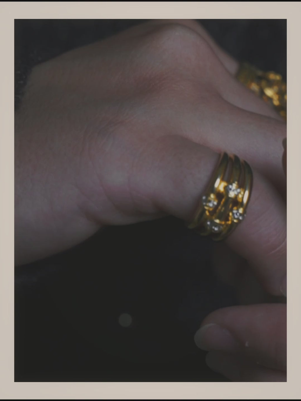 -SPECIAL- “Christian Dior” 80’s-90’s vintage 18k diamond multi-band ring