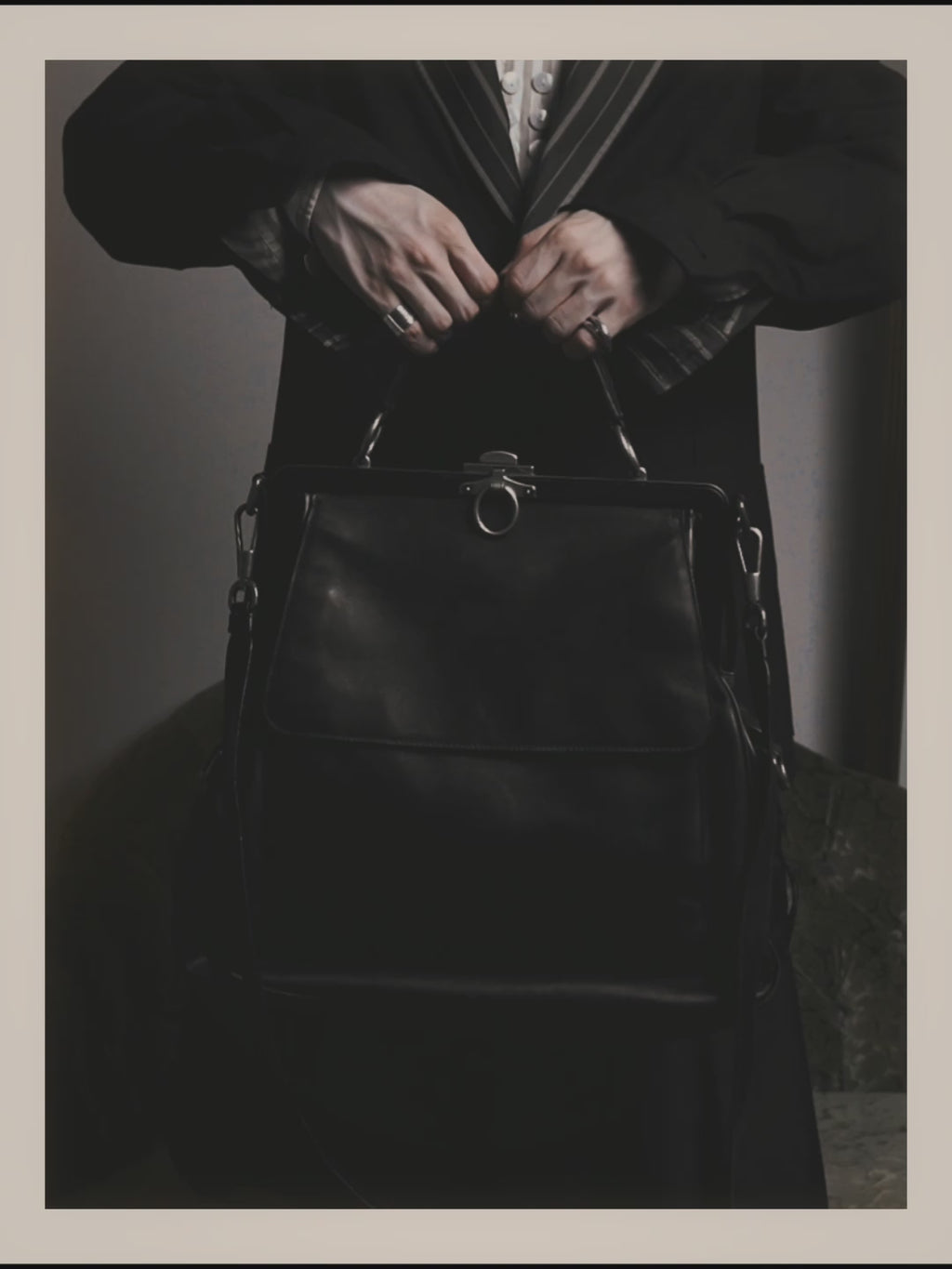 -SPECIAL- "Yves Saint Laurent" 00's Rive gauche black leather frame handbag