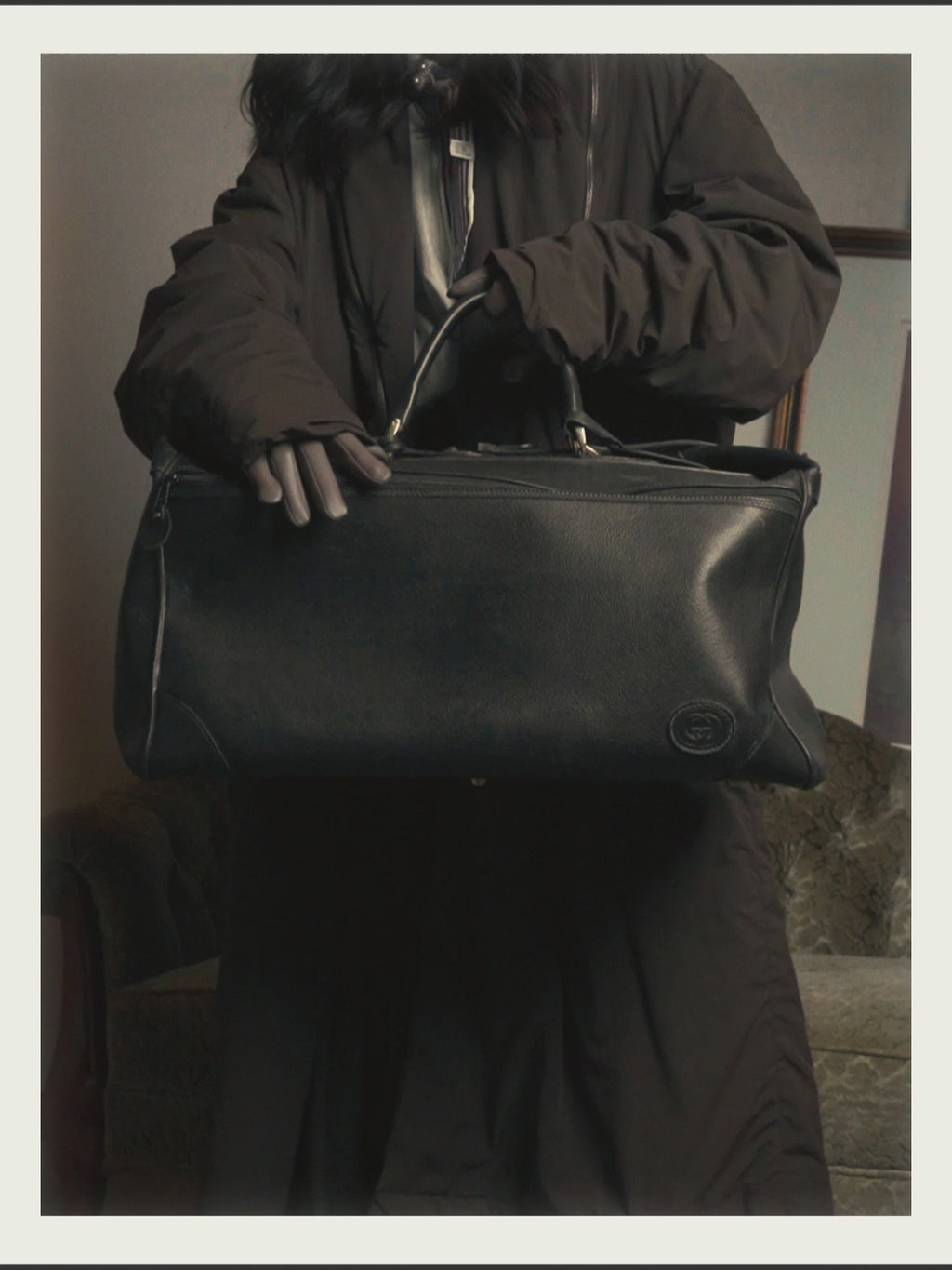 -SPECIAL- "GUCCI" 70's-80's Crest-detailed black leather two-way duffle bag