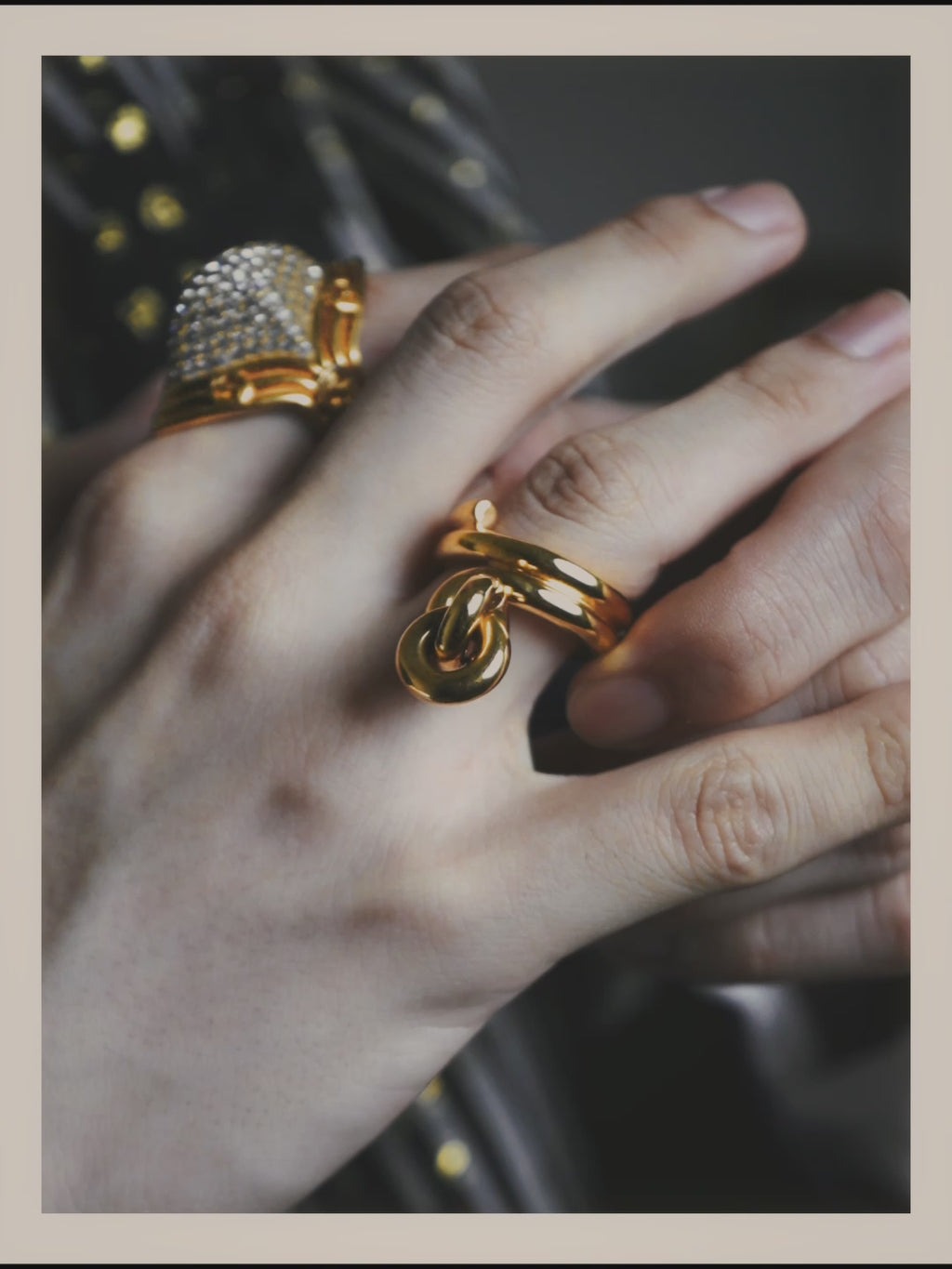 -SPECIAL- “BOTTEGA VENETA” 2021-2025 Gold tone sculptural knot ring