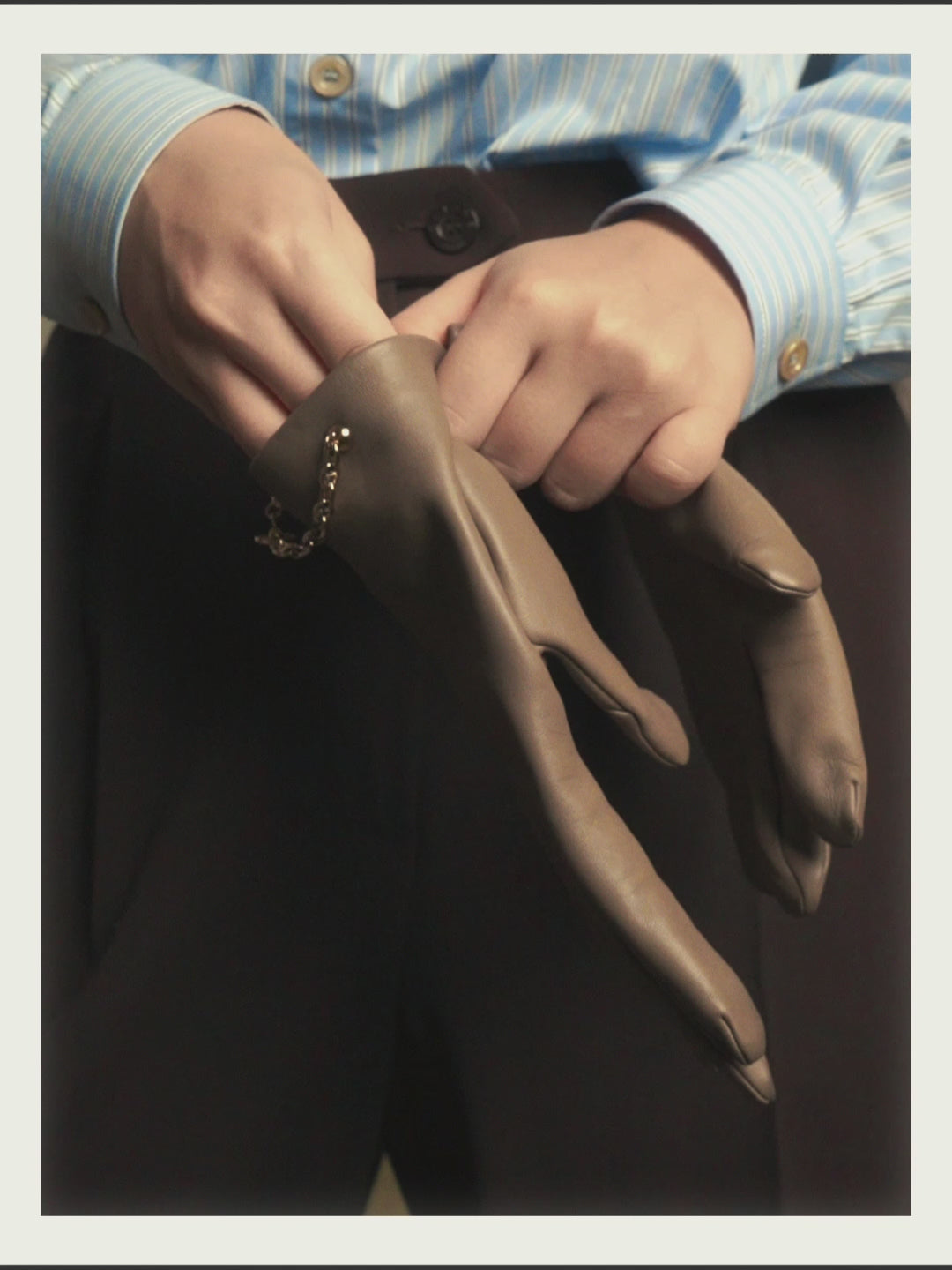 -SPECIAL- "Hermès" 20's Luxurious chain detailed lambskin leather gloves