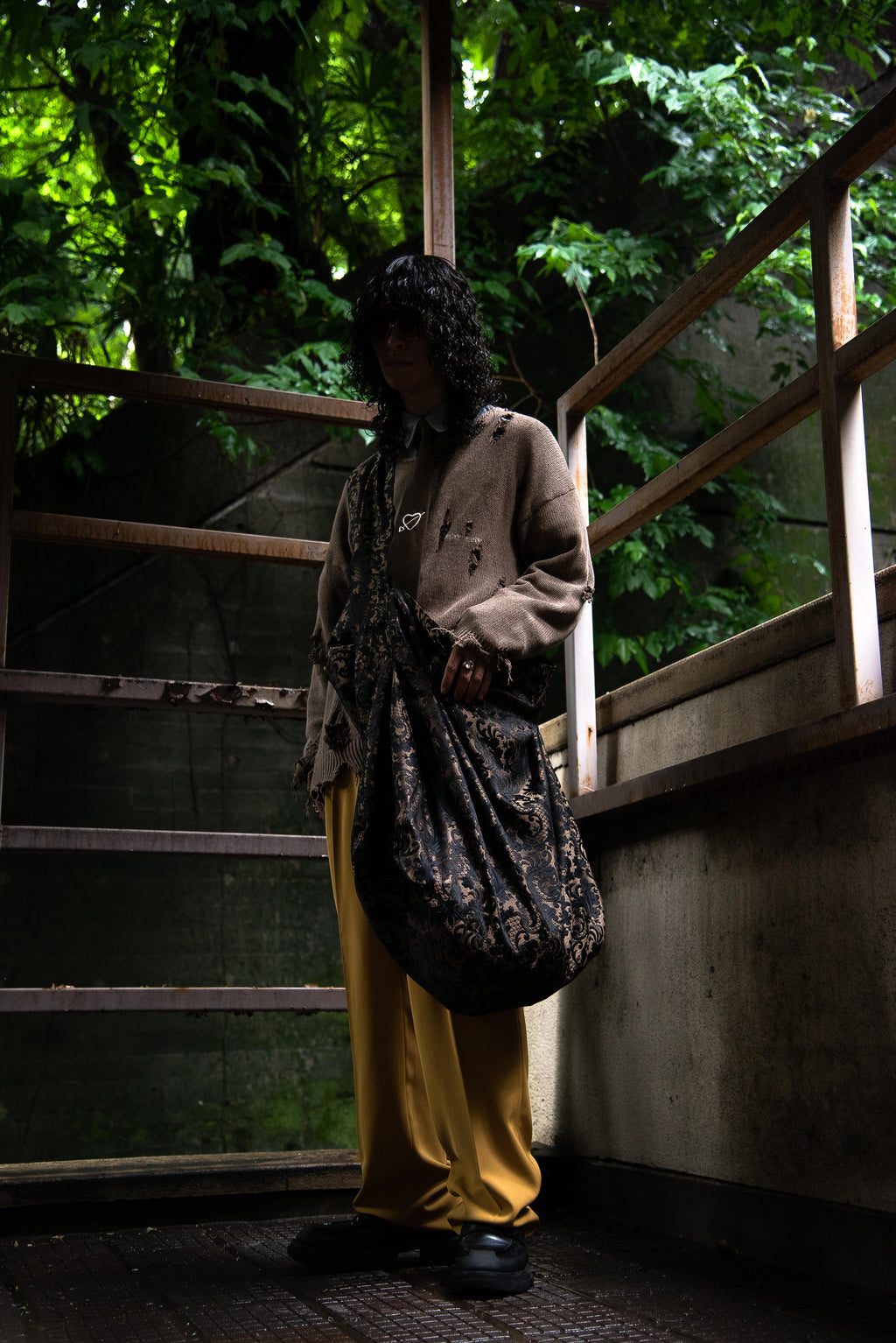 "Authority series"  Jacquard Shoulder Bag  : Gold