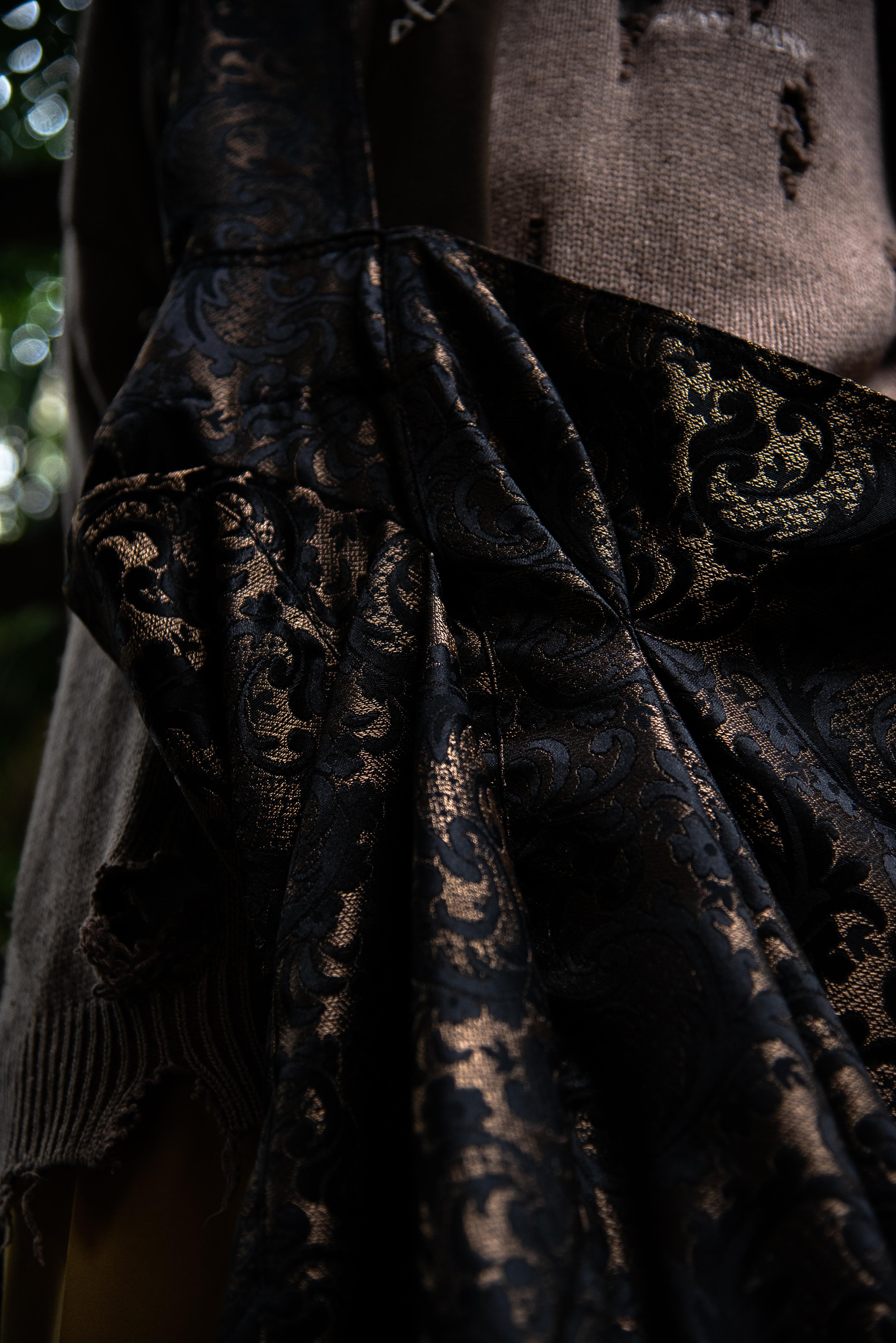 "Authority series"  Jacquard Shoulder Bag  : Gold