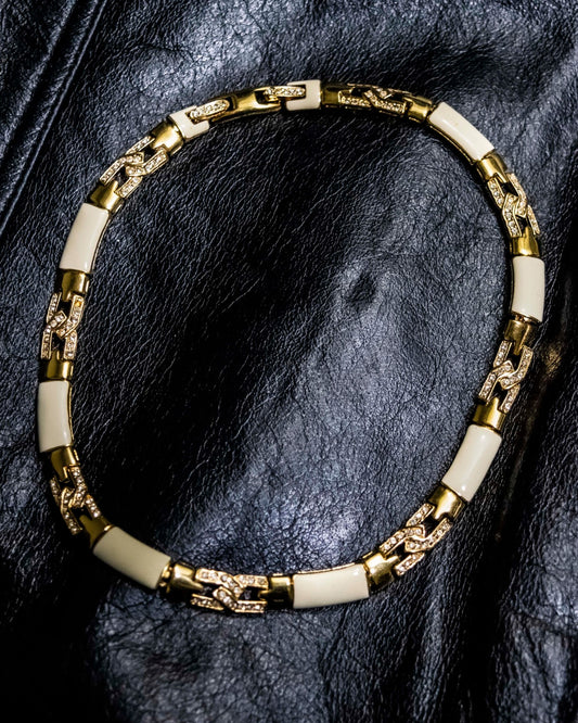 Off-white Chain Diamond Design Necklace