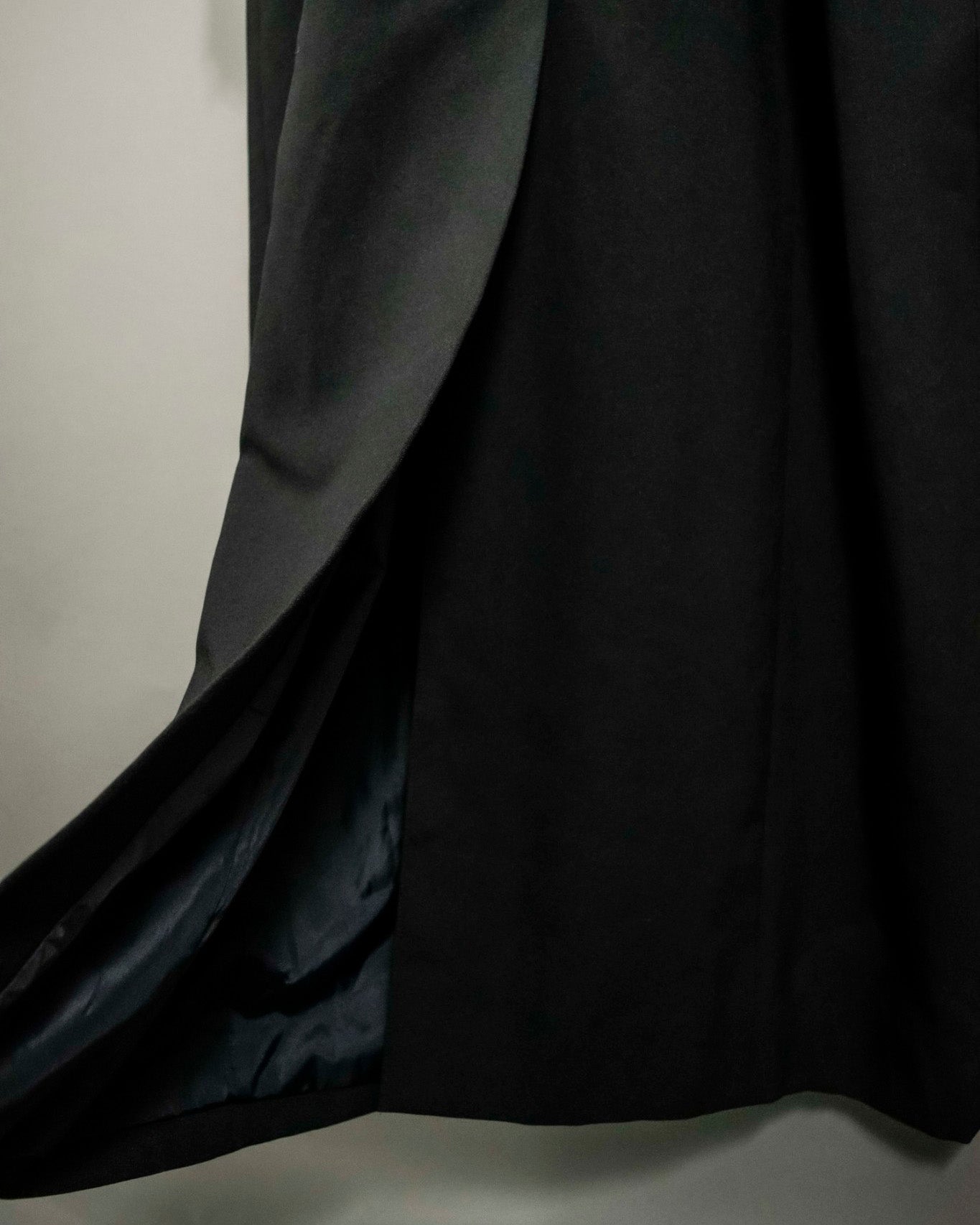 Vintage Beautiful Silhouette Coat