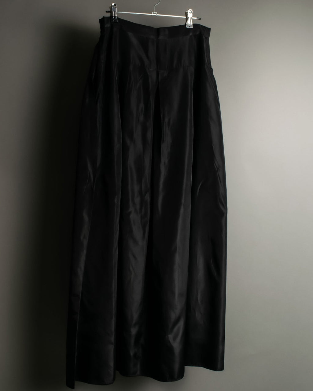 Vague Sparkle Pleated Flared Skirt