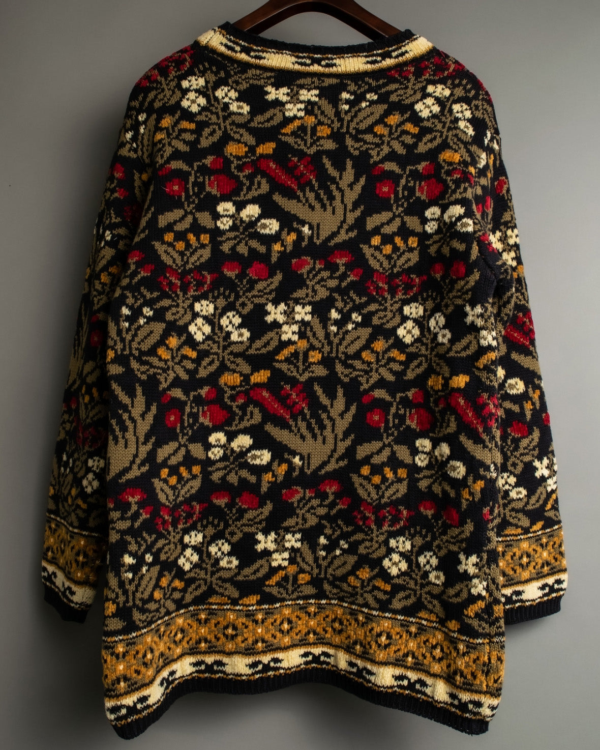 LANDS END Flower pattern knit