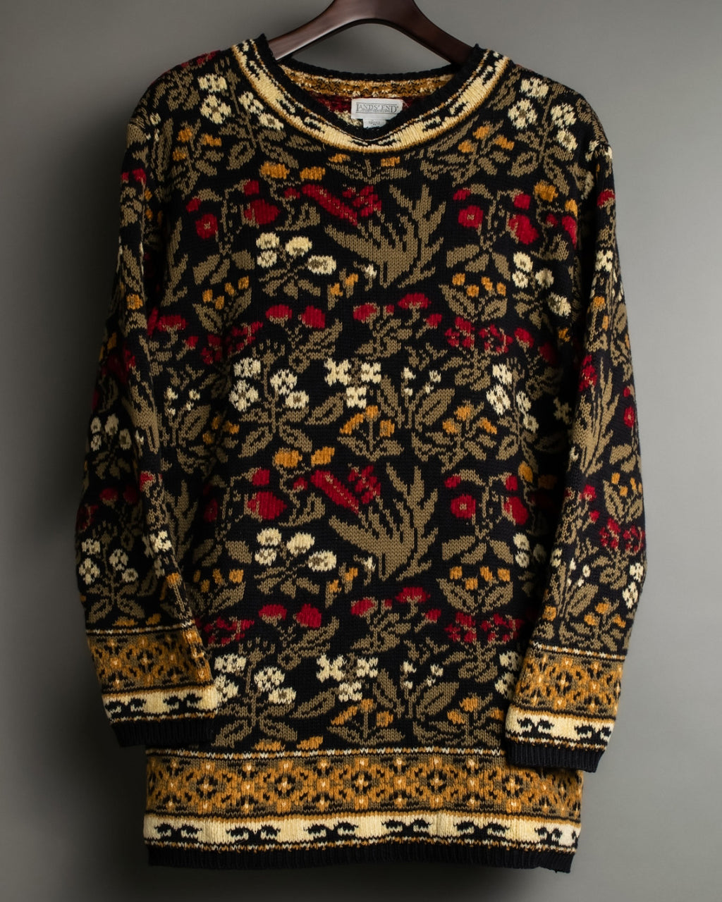 LANDS END Flower pattern knit