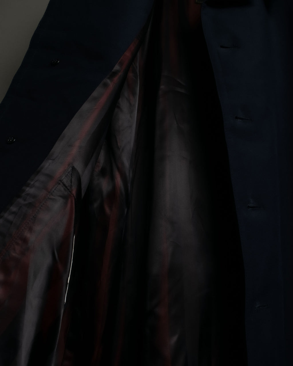 "LONDON FOG Limited edition" Lined Striped Dark Blue Coat