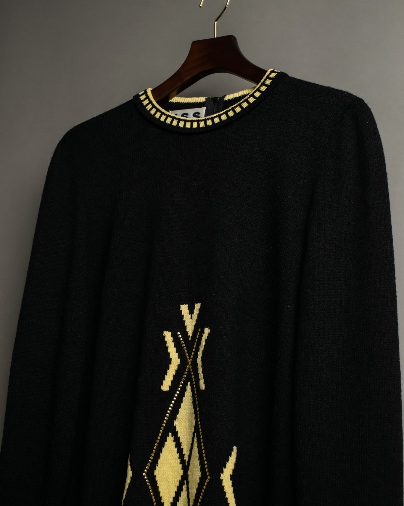 Side Slit Back Zip-up Thick Knit