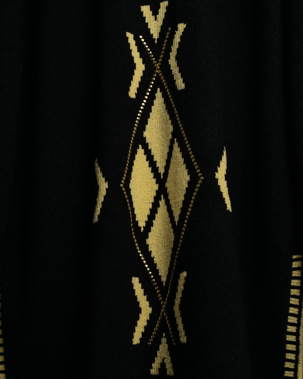 Side Slit Back Zip-up Thick Knit