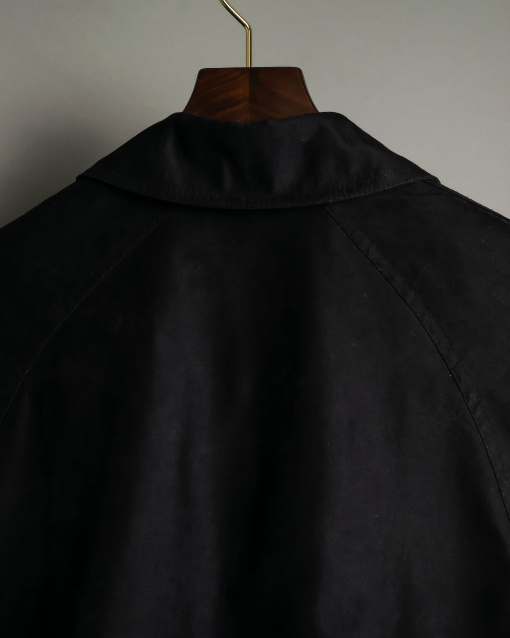 "LONDON FOG" High-quality Glossy Shine Crest Coat