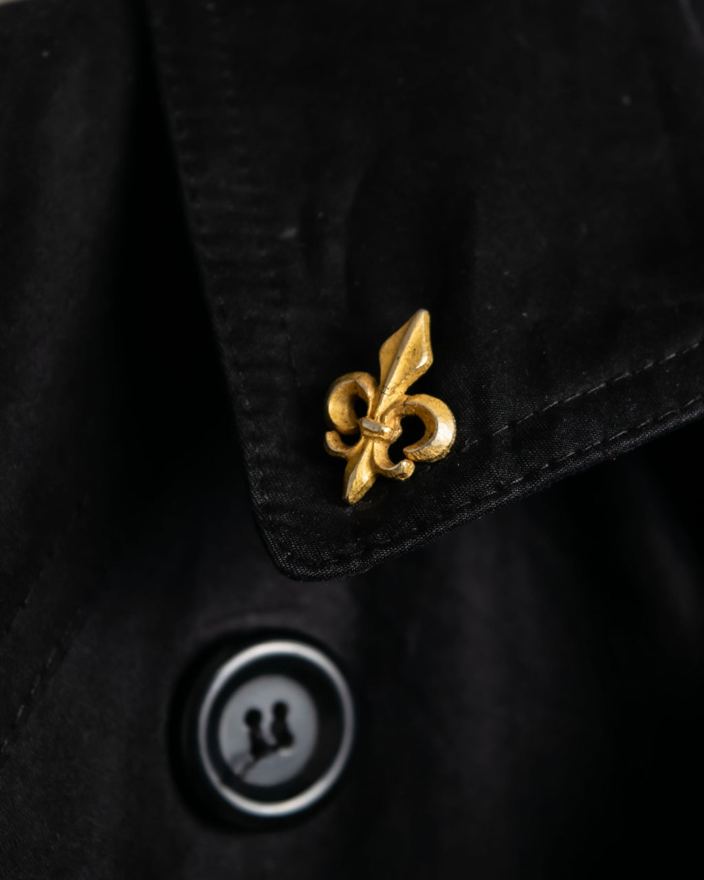 "LONDON FOG" High-quality Glossy Shine Crest Coat