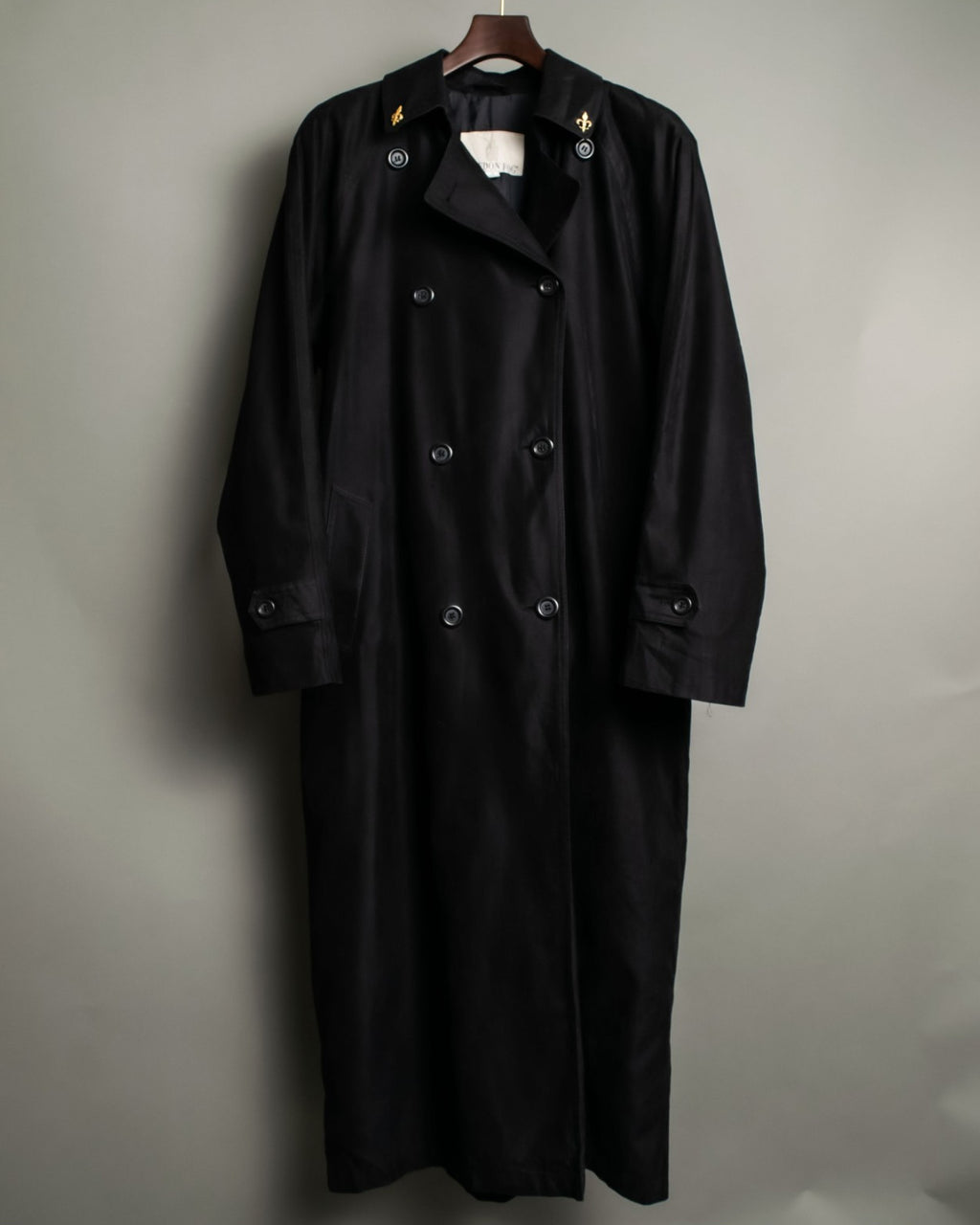 "LONDON FOG" High-quality Glossy Shine Crest Coat
