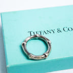 “Tiffany&amp;Co.”骨设计戒指