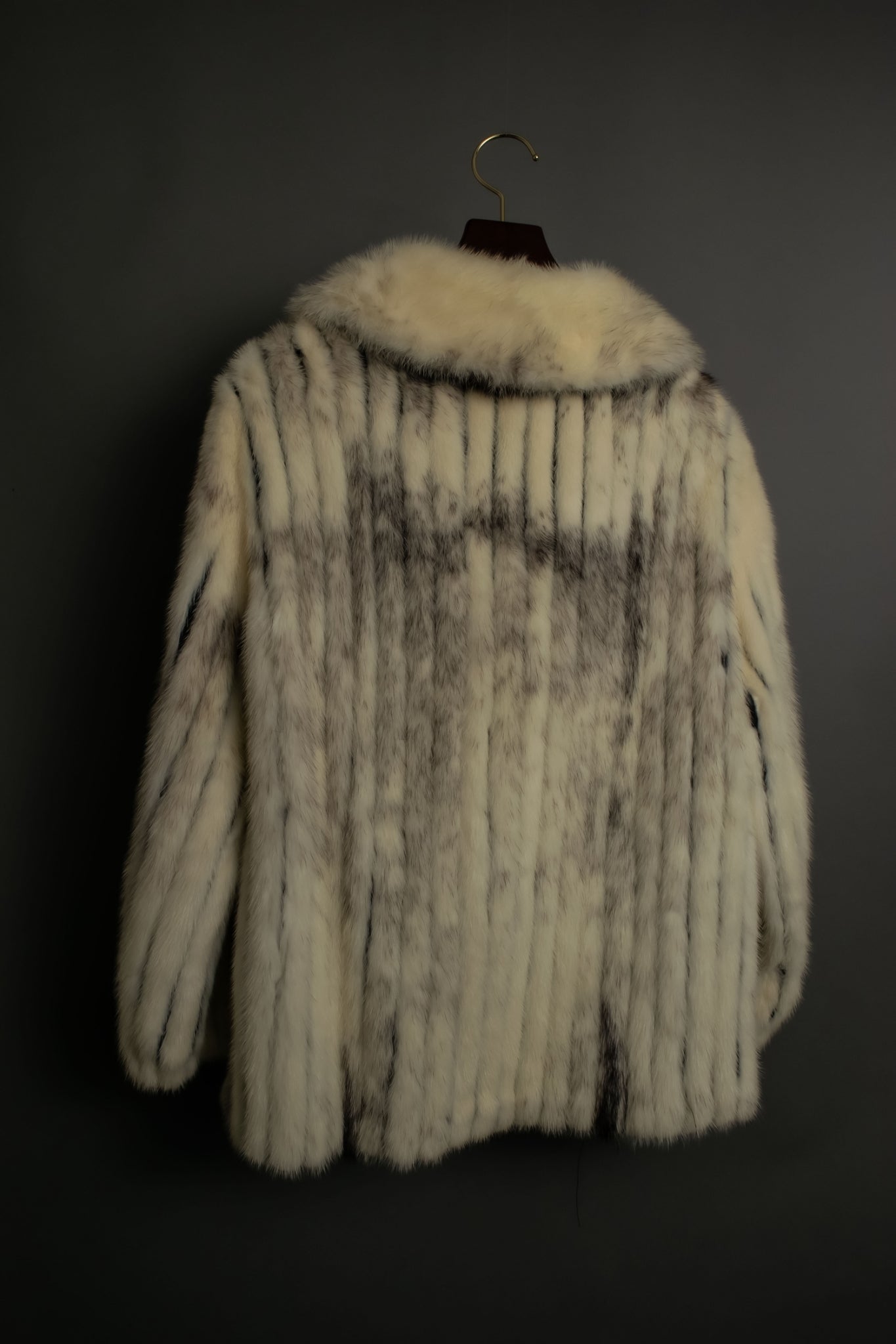 "MOOD SPECIAL" Vintage Beautiful Fur Stand Collar Jacket