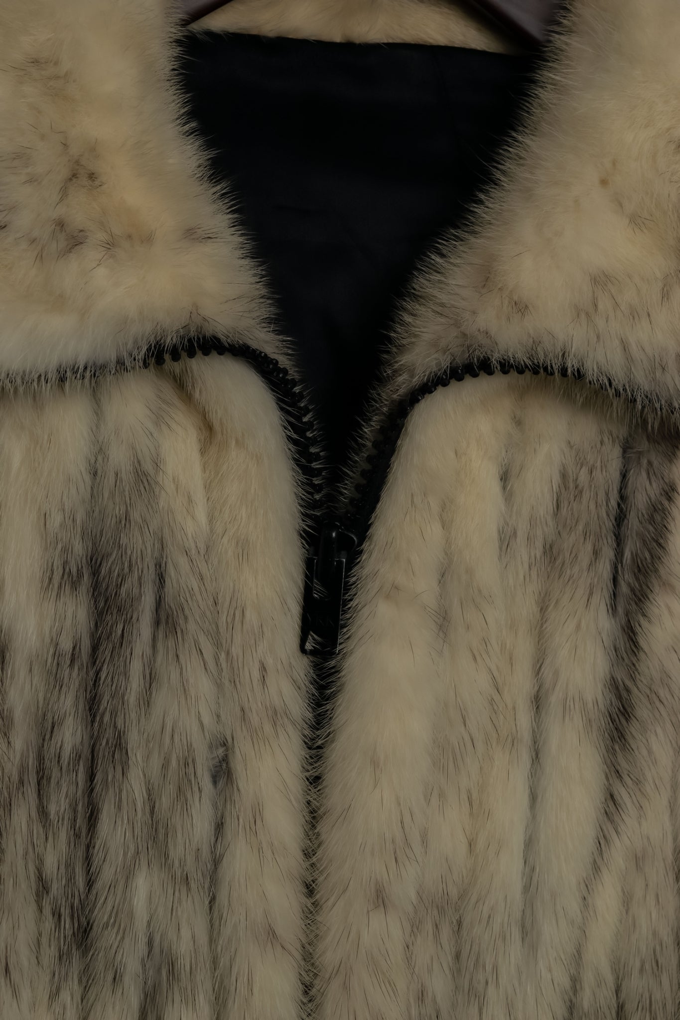 "MOOD SPECIAL" Vintage Beautiful Fur Stand Collar Jacket