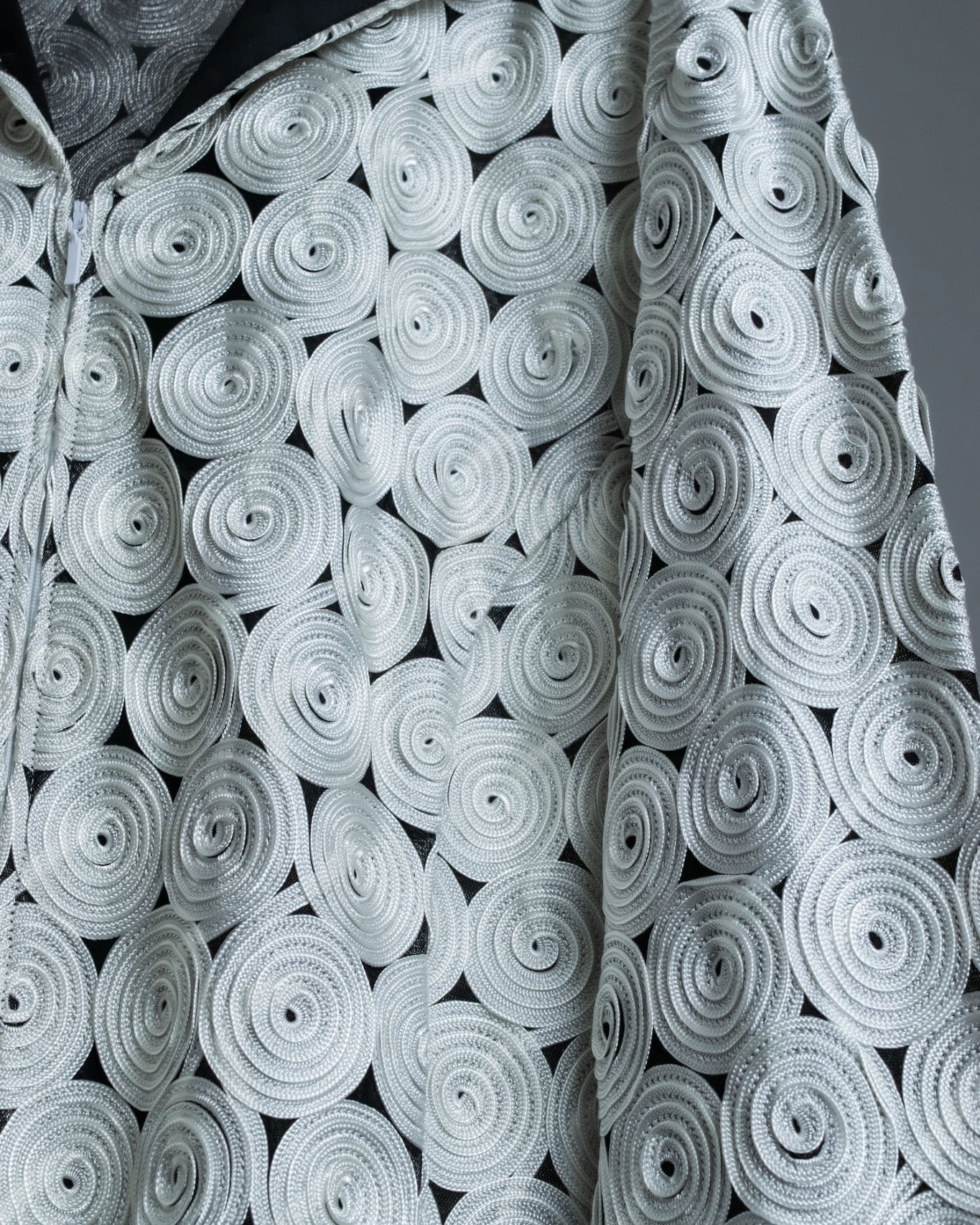 Round And Round Zip-Up Jacket